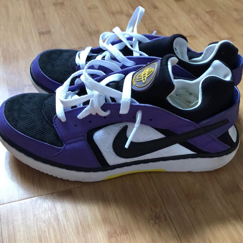 Nike Hurache women’s size 8